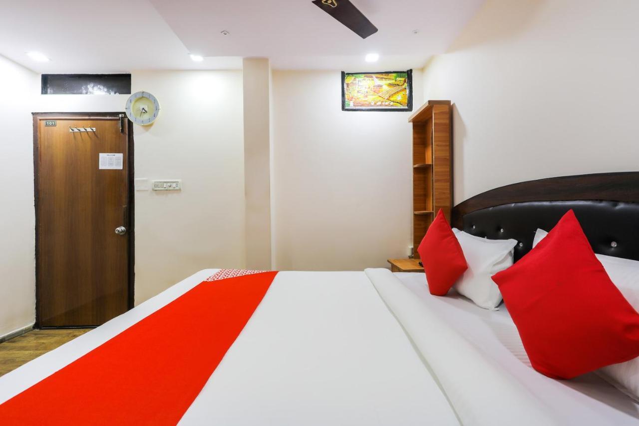 โอโย 62194 เพลชเชอร์ พาเลซ Hotel อินดอร์ ภายนอก รูปภาพ