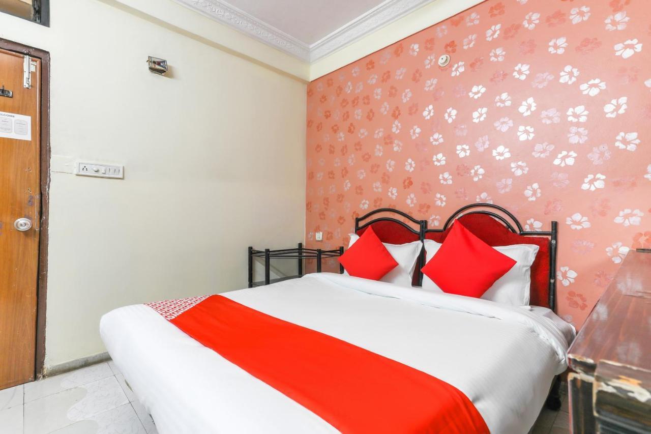 โอโย 62194 เพลชเชอร์ พาเลซ Hotel อินดอร์ ภายนอก รูปภาพ